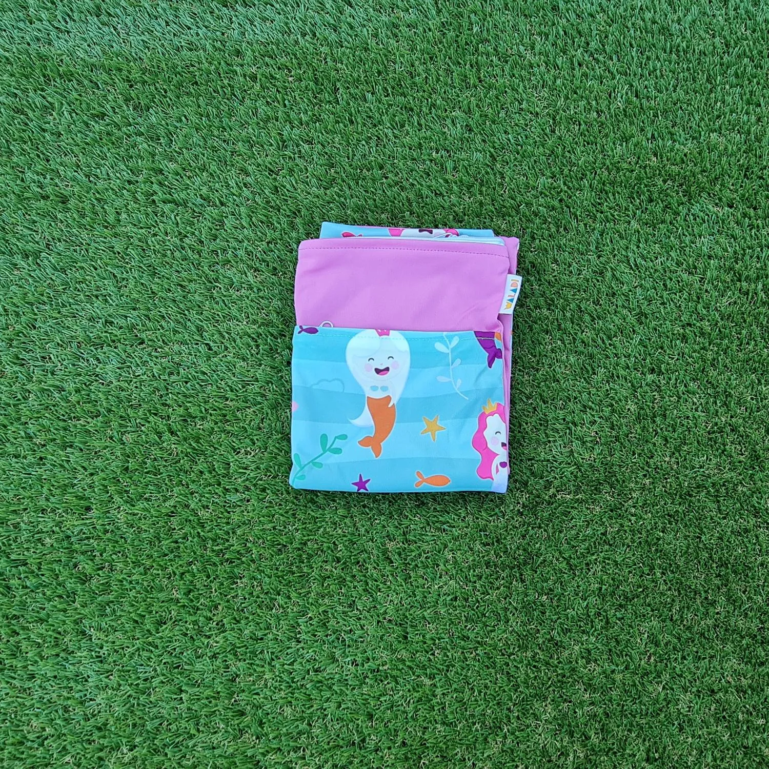 Waterproof Double Zip Wet Bag Mermaid 30x40cm - Medium - Image 6