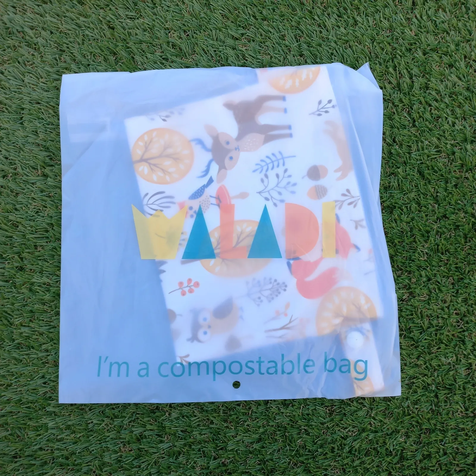 Small Waterproof Wet Bag with Zip 19 x 16cm - Forest Design - Image 7